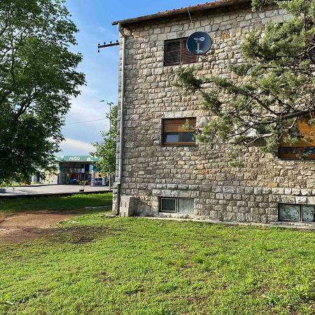 Apartman Jovana Bileća Eksteriør billede